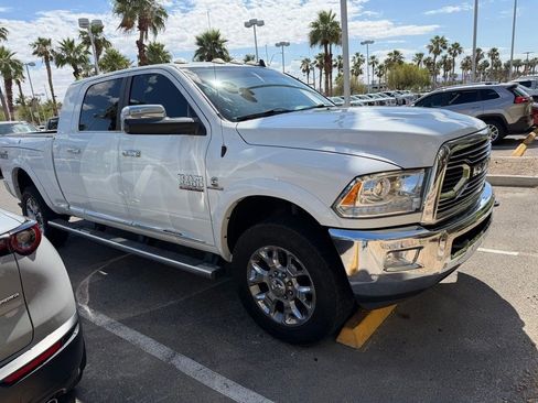 Used 2018 RAM 2500 Limited AWD/4WD image 2