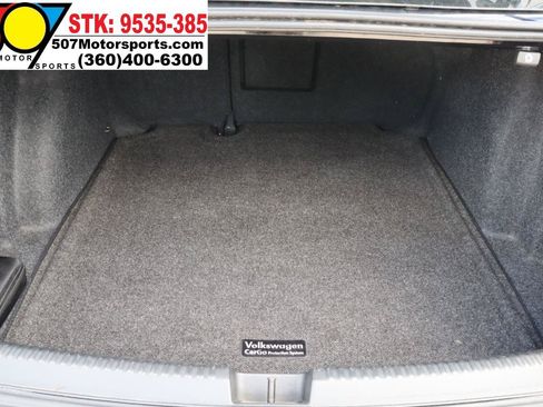 Used 2017 Volkswagen Jetta SEL FWD image 15