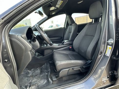 Used 2021 Honda HR-V Sport image 19