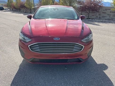 Certified 2019 Ford Fusion SE FWD image 12