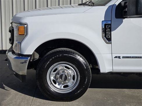 Used 2021 Ford F250 XL w/ Power Equipment Group image 12