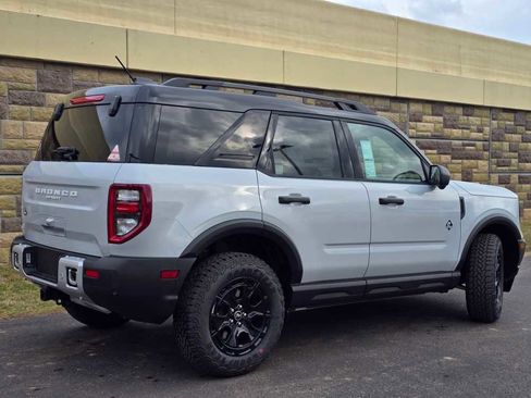 New 2026 Ford Bronco Sport Outer Banks w/ Sasquatch Outer Banks Package image 9