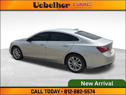 Used 2016 Chevrolet Malibu LT FWD image 9