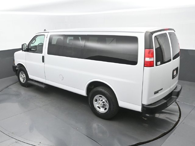 Used 2022 Chevrolet Express 2500 LS w/ Driver Convenience Package RWD image 23