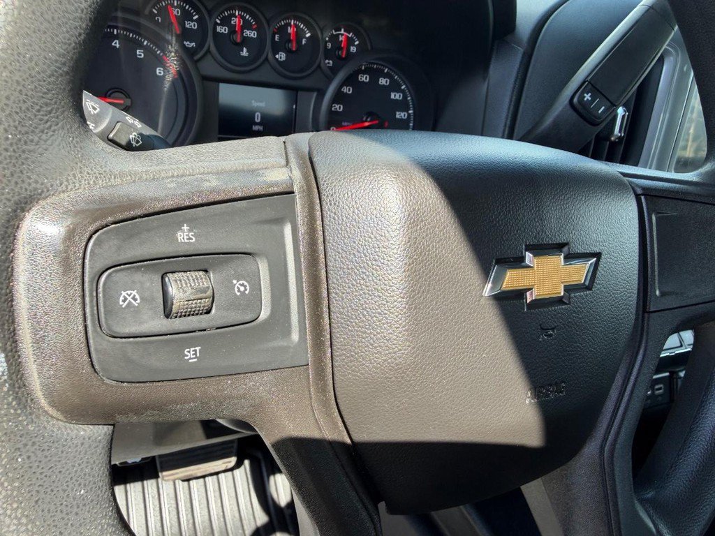 Used 2021 Chevrolet Silverado 1500 W/T RWD image 28