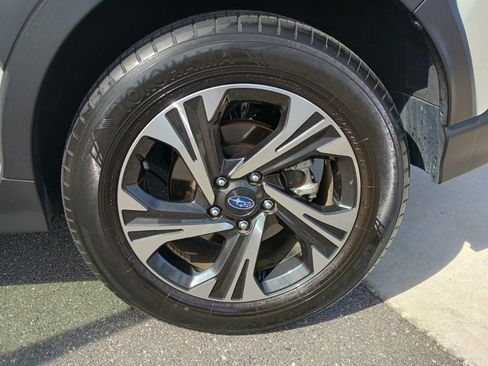 Certified 2024 Subaru Crosstrek 2.0i Premium image 9