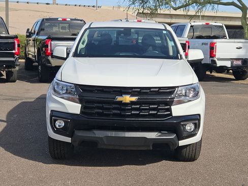 Used 2022 Chevrolet Colorado LT w/ Safety Package image 2