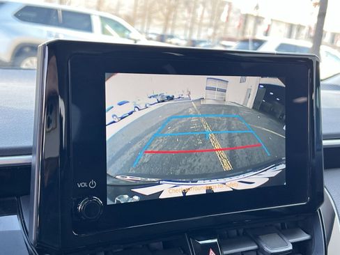 Used 2024 Toyota Corolla LE image 18