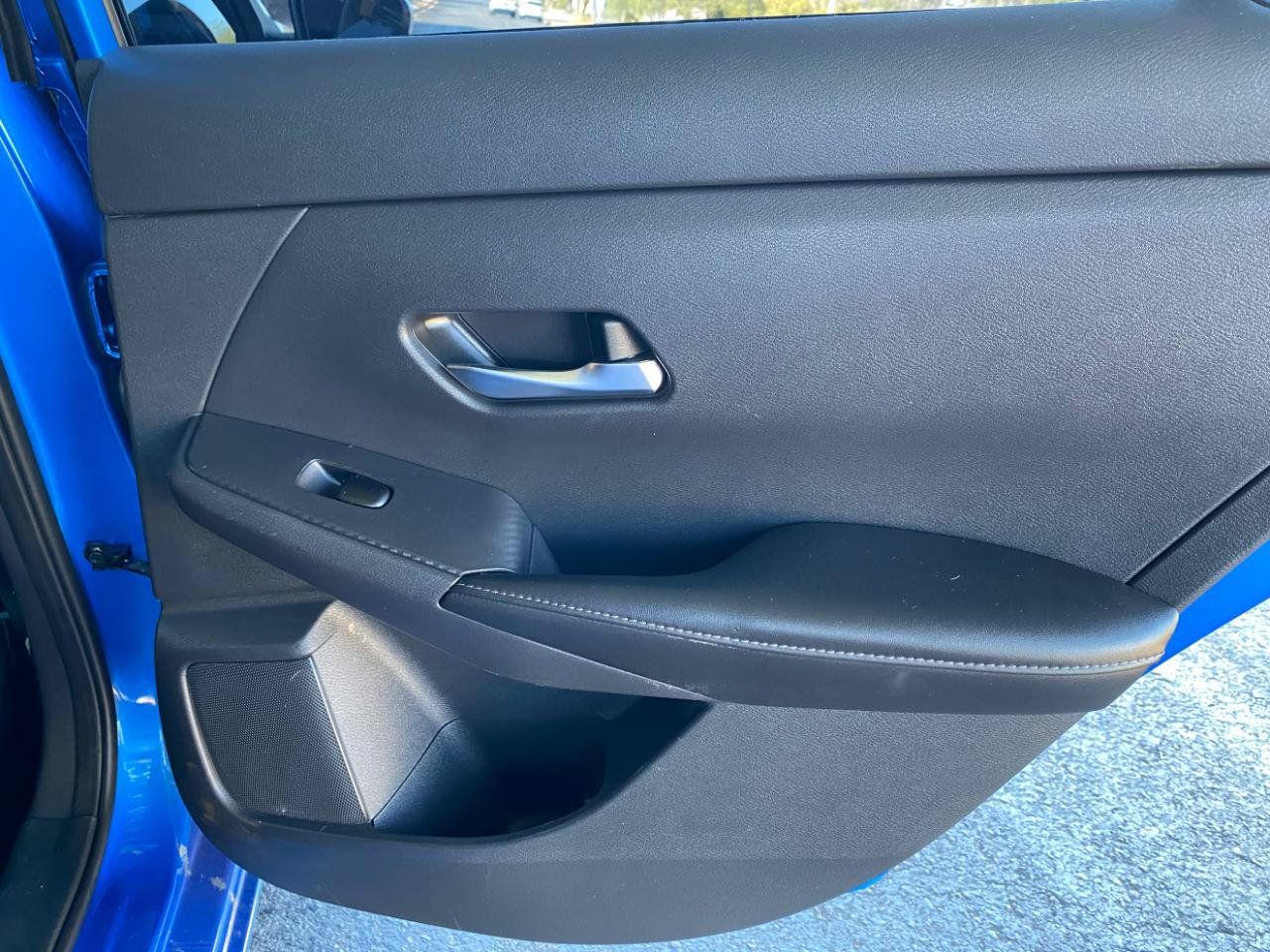 Used 2022 Nissan Sentra SV w/ All-Weather Package FWD image 33