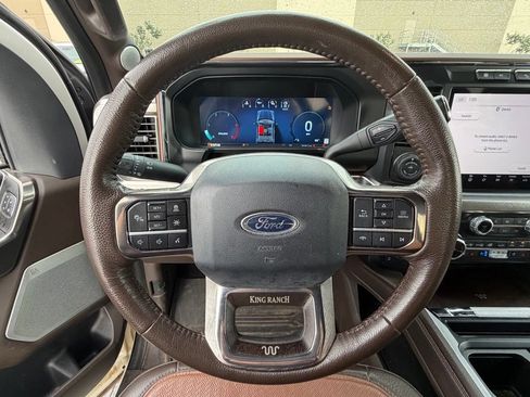 Used 2024 Ford F350 King Ranch AWD/4WD image 21