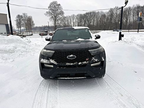 Used 2021 Ford Explorer ST w/ Equipment Group 401A image 4