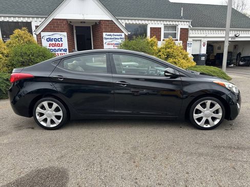 Used 2013 Hyundai Elantra Limited FWD image 9