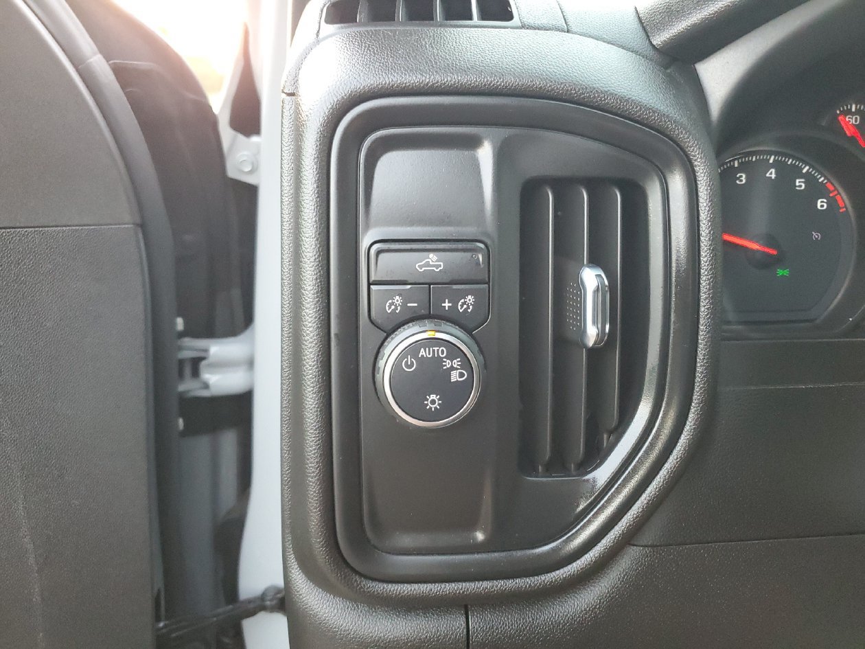 Used 2024 Chevrolet Silverado 1500 Custom RWD image 30