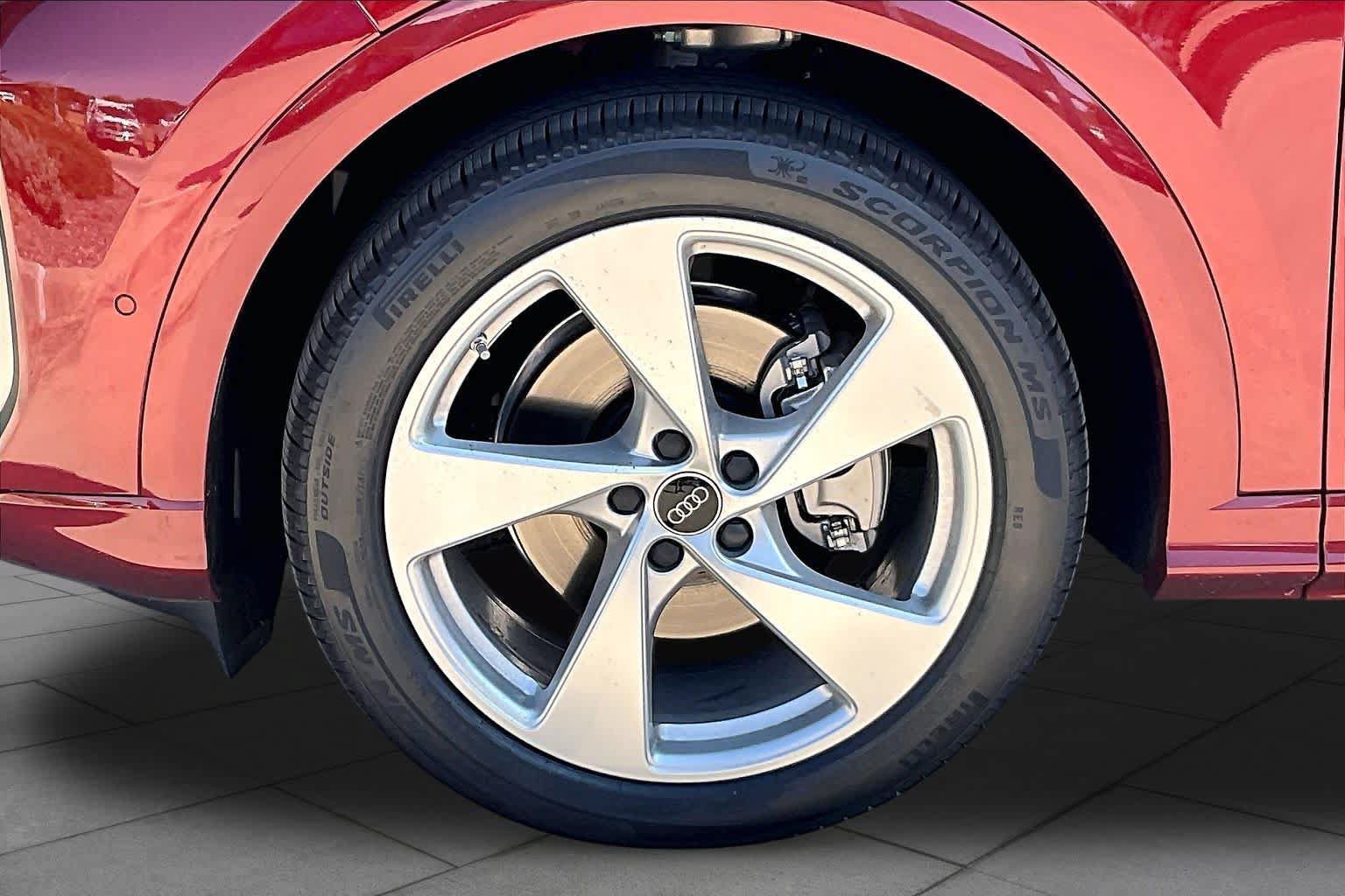 New 2026 Audi Q5 Prestige AWD/4WD image 11