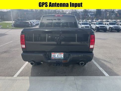 Used 2017 RAM 1500 Express w/ Black Ram 1500 Express Group image 5