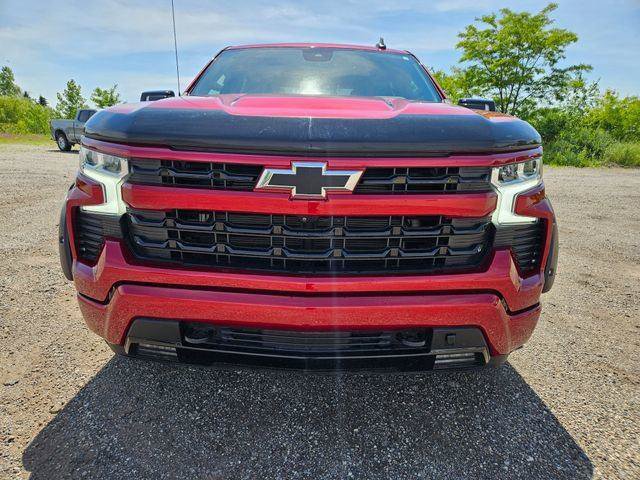 Used 2023 Chevrolet Silverado 1500 RST AWD/4WD image 2