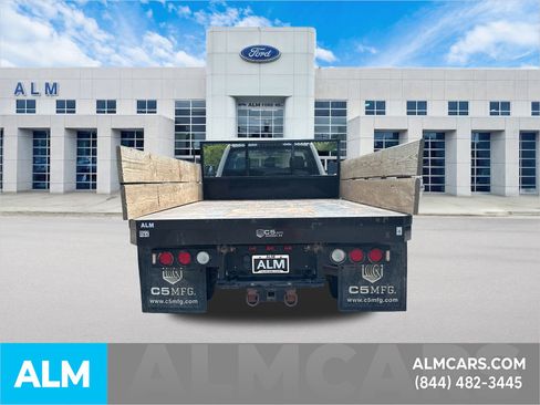 Used 2022 Ford F550 4x4 Regular Cab Super Duty w/ Power Equipment Group image 6