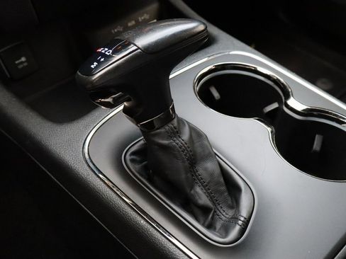 Used 2020 Dodge Durango R/T w/ Blacktop Package image 17