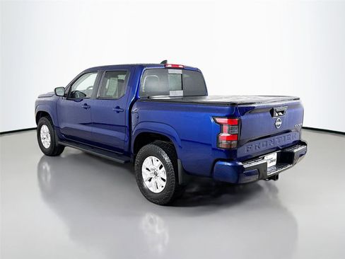 Used 2023 Nissan Frontier SV w/ SV Premium Package image 6