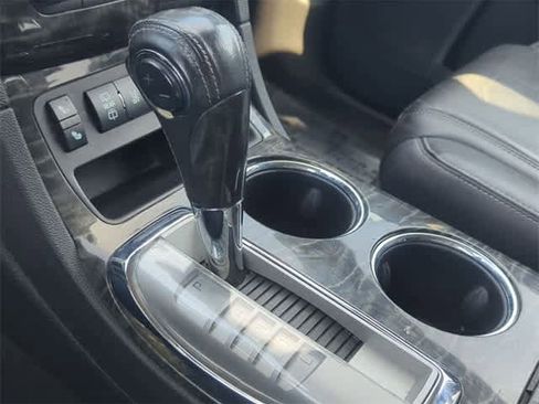 Used 2013 Buick Enclave Leather w/ Trailering Provision Package image 32