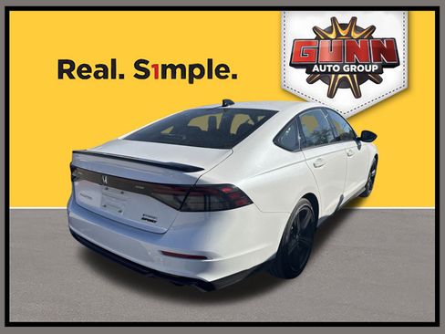 Used 2025 Honda Accord Sport image 4