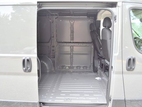 New 2025 RAM ProMaster 1500 w/ Convenience Group image 28