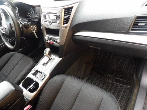 Used 2012 Subaru Outback 2.5i w/ Alloy Wheel Pkg image 13