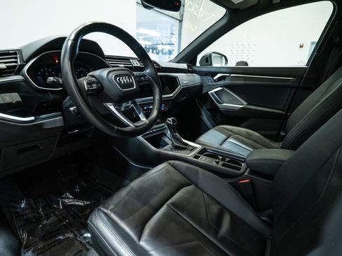 Used 2023 Audi Q3 2.0T Premium w/ Convenience Package image 17