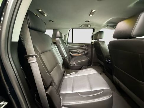 Used 2018 Chevrolet Tahoe Premier AWD/4WD image 30