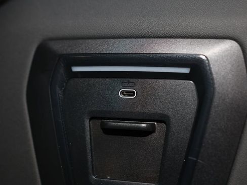 Used 2024 BMW 530i image 39