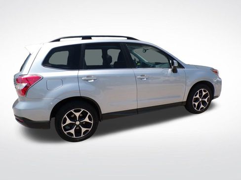 Used 2015 Subaru Forester 2.0XT Premium w/ Popular Package #1 AWD/4WD image 8
