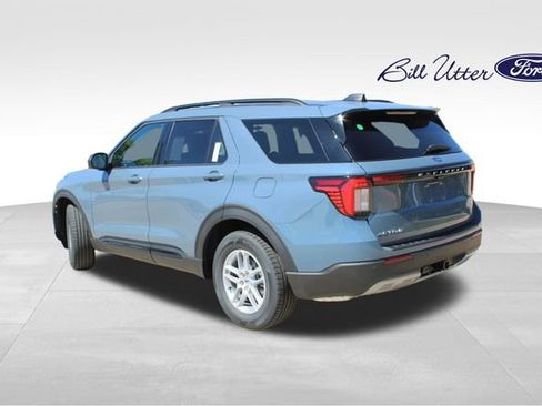 New 2026 Ford Explorer Active image 4