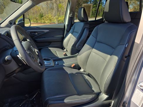 Used 2023 Honda Ridgeline RTL image 17