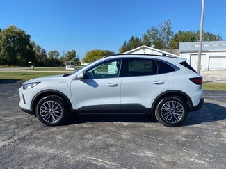 New 2026 Ford Escape SE video 2