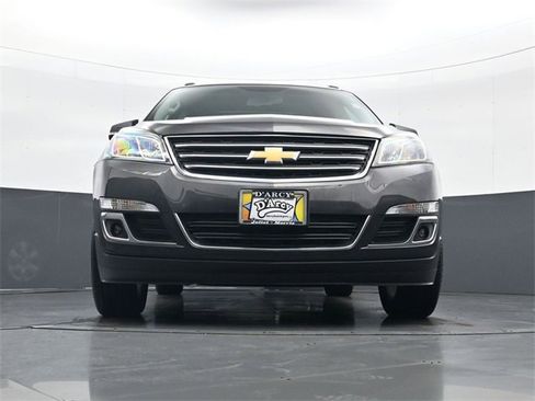 Certified 2017 Chevrolet Traverse LT w/ Style and Technology Package image 23
