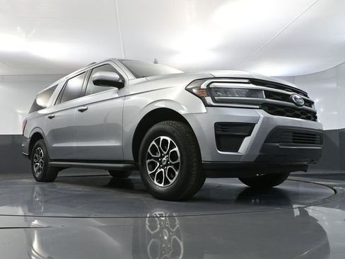 Used 2024 Ford Expedition Max XLT image 59