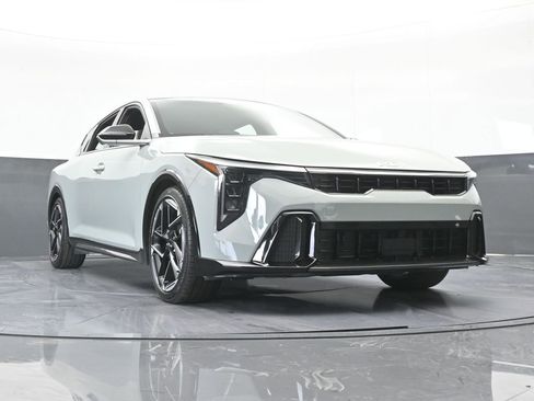 Used 2025 Kia K4 GT-Line w/ GT-Line Premium Package FWD image 70