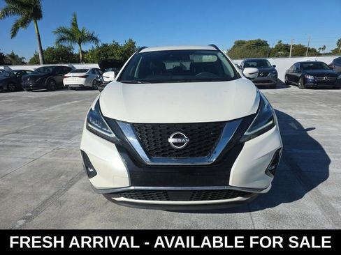 Used 2024 Nissan Murano SV image 2