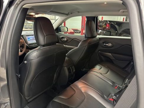 Used 2022 Jeep Cherokee Latitude Lux image 13