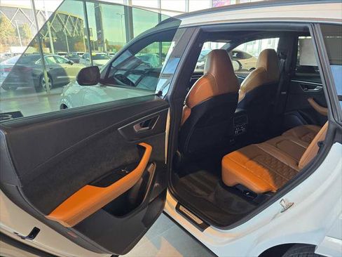 New 2026 Audi RS Q8 performance image 16