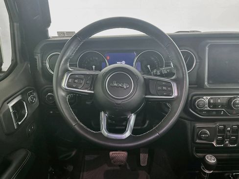Used 2023 Jeep Wrangler Unlimited Sahara w/ Dual Top Group AWD/4WD image 17