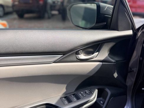 Used 2017 Honda Civic LX image 11
