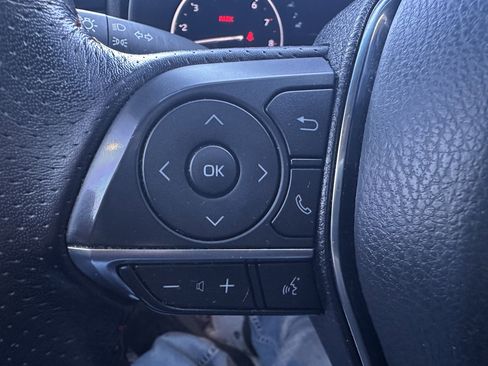 Used 2020 Toyota Avalon TRD image 21