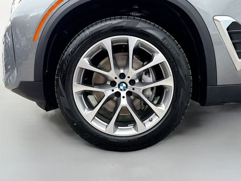 New 2026 BMW X5 sDrive40i RWD image 41