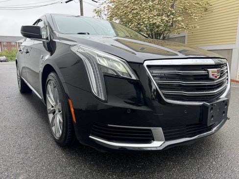 Used 2018 Cadillac XTS w/ Rear Seat Comfort Package image 3