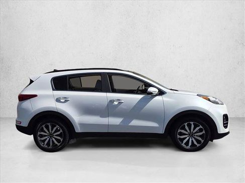 Used 2018 Kia Sportage EX w/ EX Premium Package FWD image 5