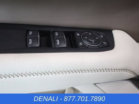 New 2026 GMC Yukon Denali w/ Denali Reserve Package AWD/4WD image 12