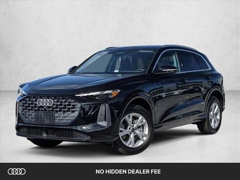 New 2025 Audi Q5 Premium AWD/4WD image 1
