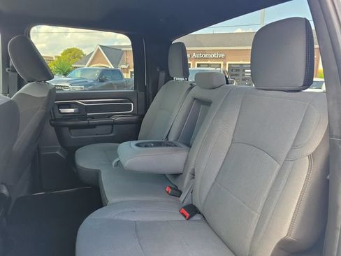Used 2024 RAM 2500 Big Horn AWD/4WD image 11