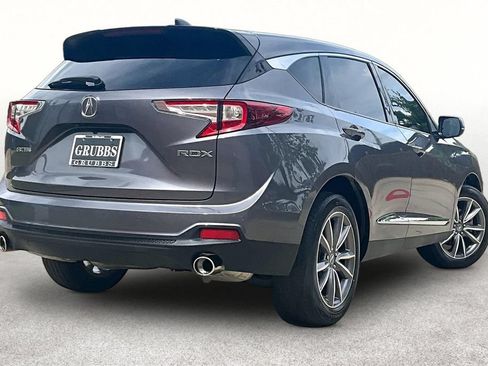Used 2020 Acura RDX w/ Technology Package FWD image 2